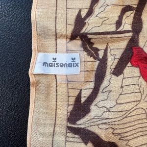 Maisonaix scarf